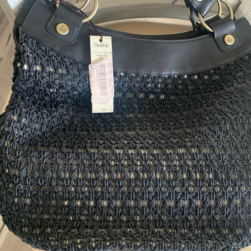 NWT TreVero Woven mesh Black leather and gold hardware Gorgeous handbag !!! - Picture 5 of 12